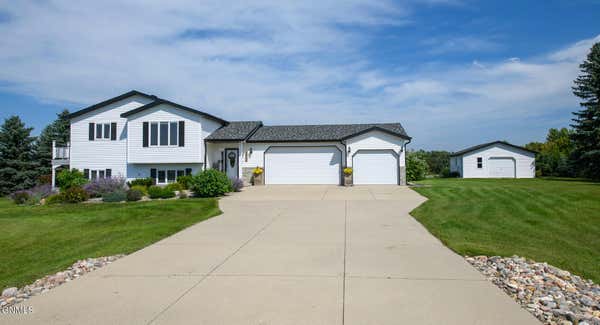 7516 BEACON LOOP, BISMARCK, ND 58501 - Image 1