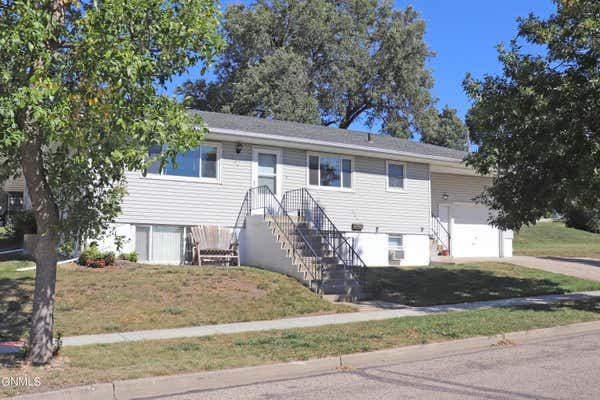 1704 PORTER AVE, BISMARCK, ND 58501 - Image 1