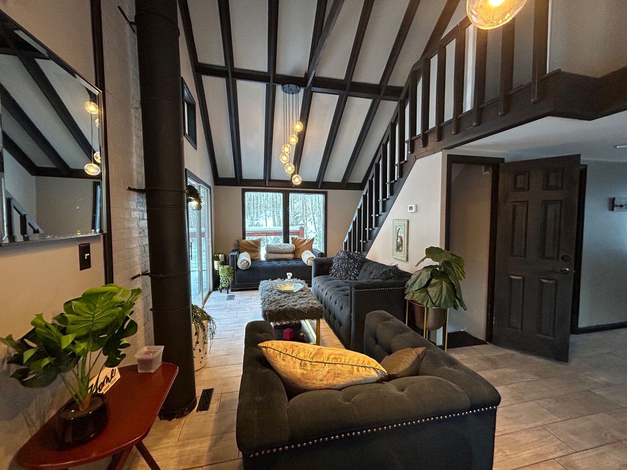 Secondcreek, West Virginia, 24974, United States, ,2 BathroomsBathrooms,Residential,Active,1769466