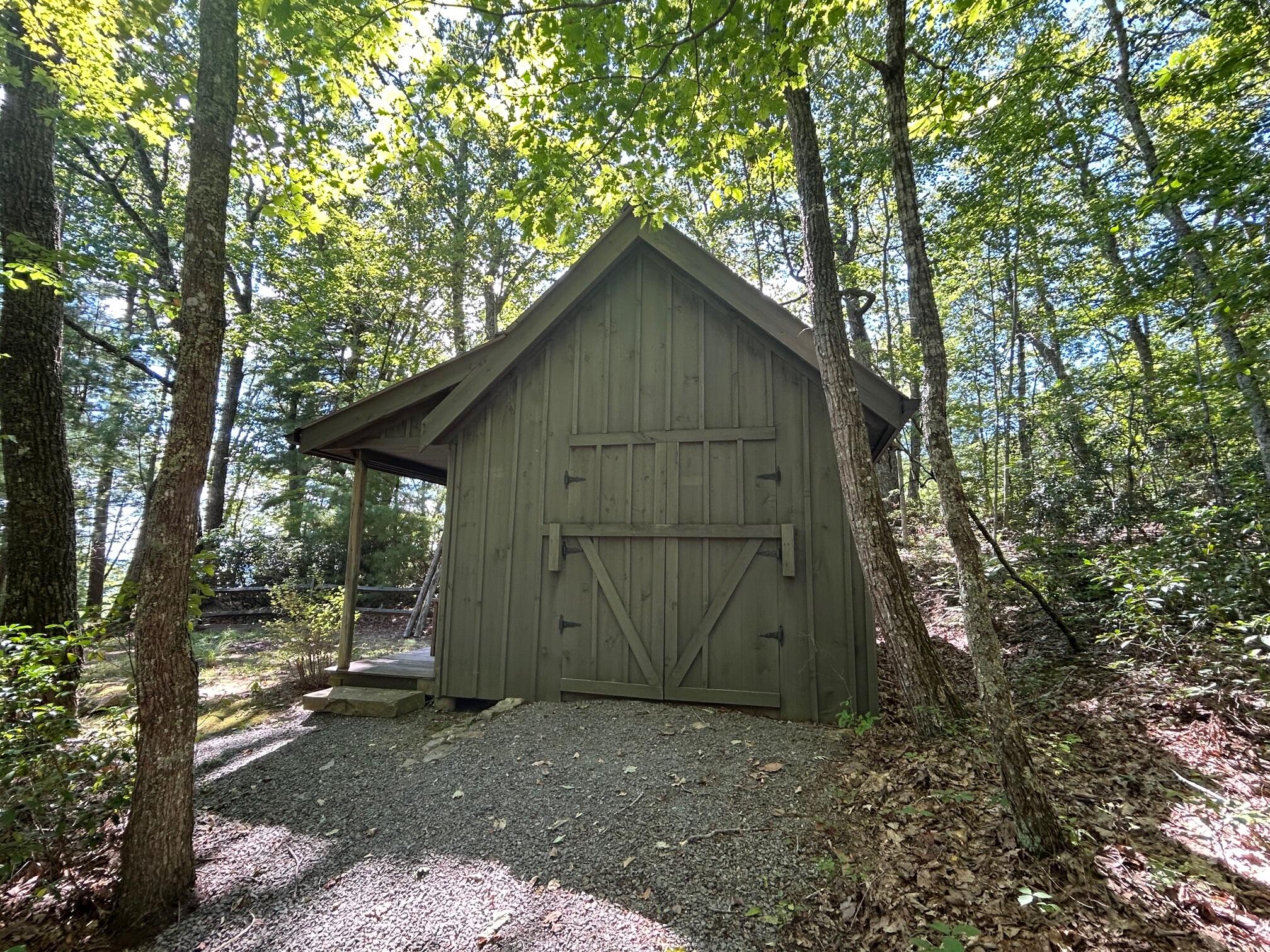 Lewisburg, West Virginia, 24901, United States, 4 Bedrooms Bedrooms, ,4 BathroomsBathrooms,Residential,Active,1936629