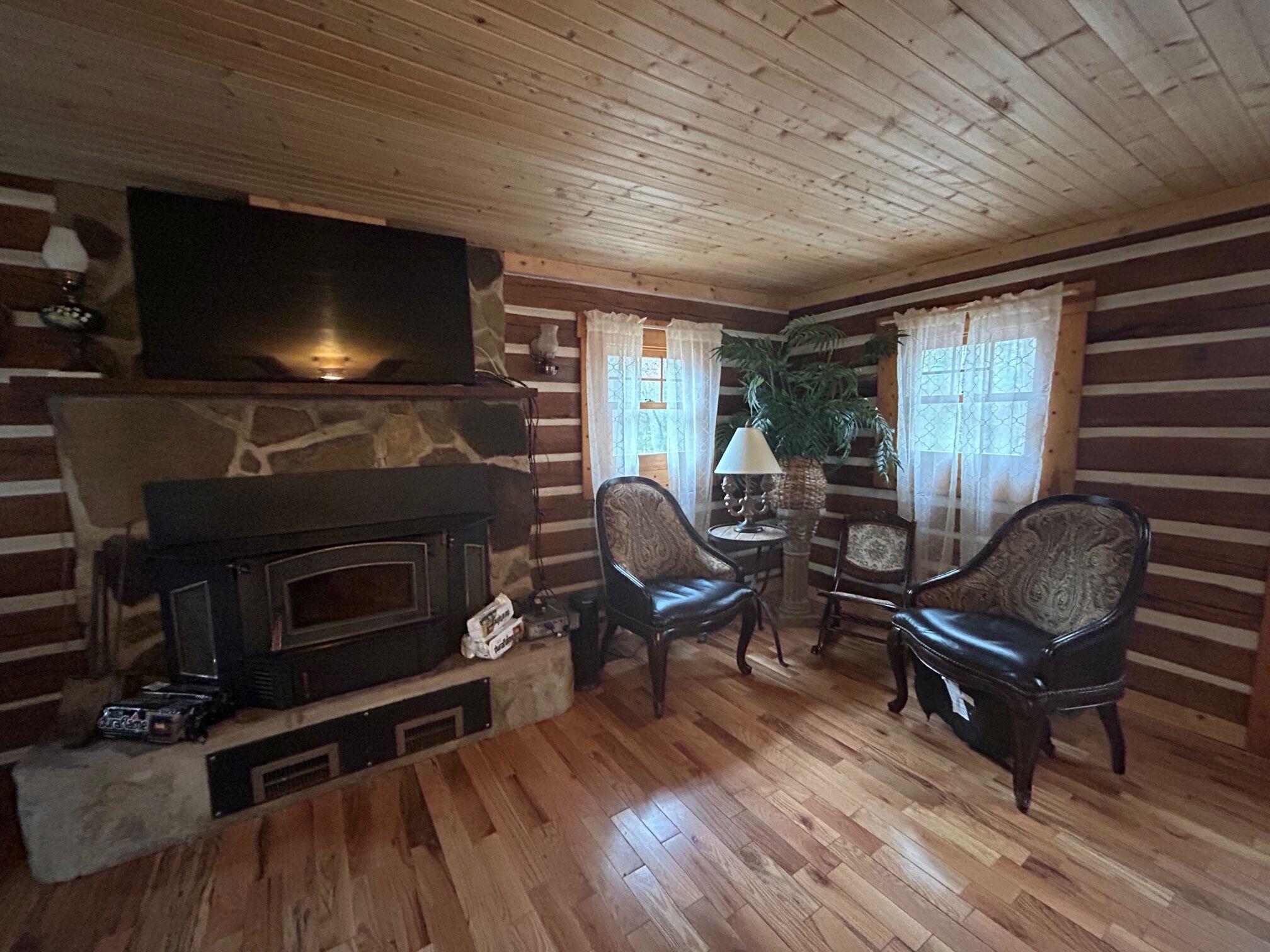 Secondcreek, West Virginia, 24974, United States, ,2 BathroomsBathrooms,Residential,Active,1769466