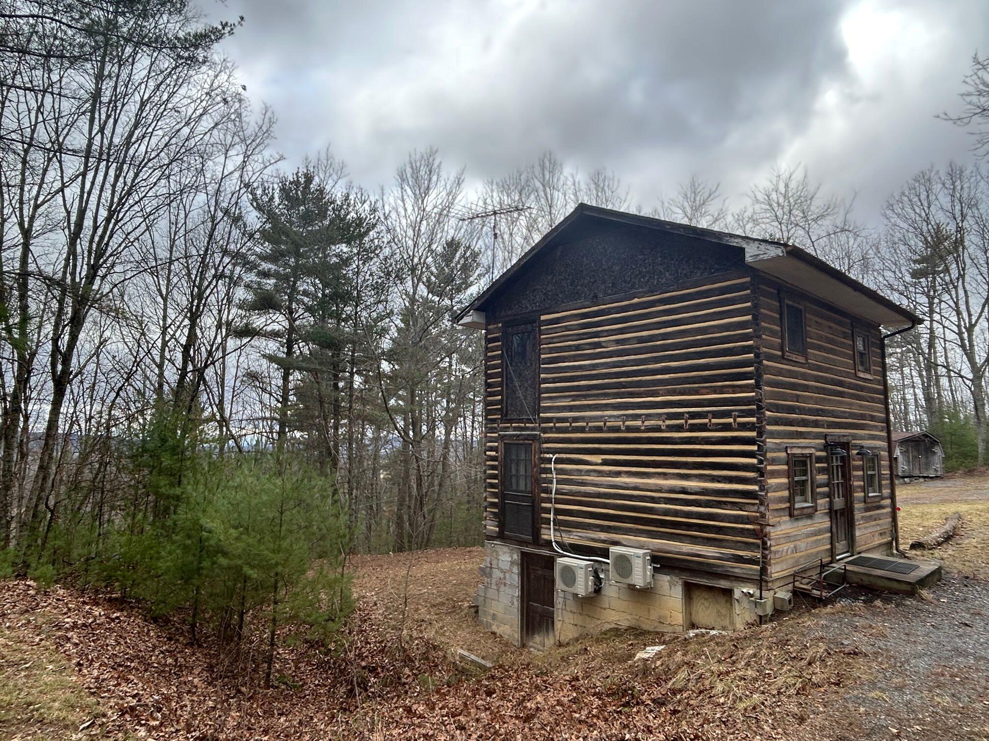 Secondcreek, West Virginia, 24974, United States, ,2 BathroomsBathrooms,Residential,Active,1769466