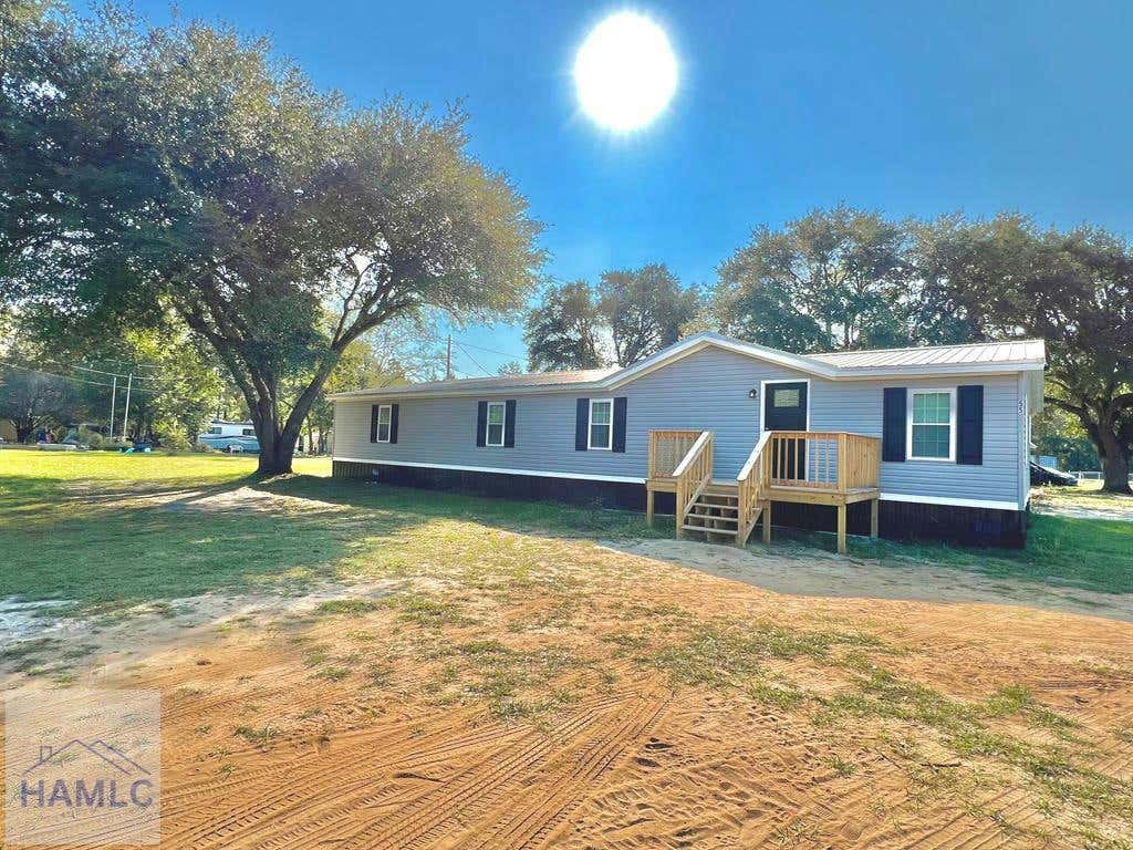 55 MITCHELL RD, HINESVILLE, GA 31313, photo 1 of 18