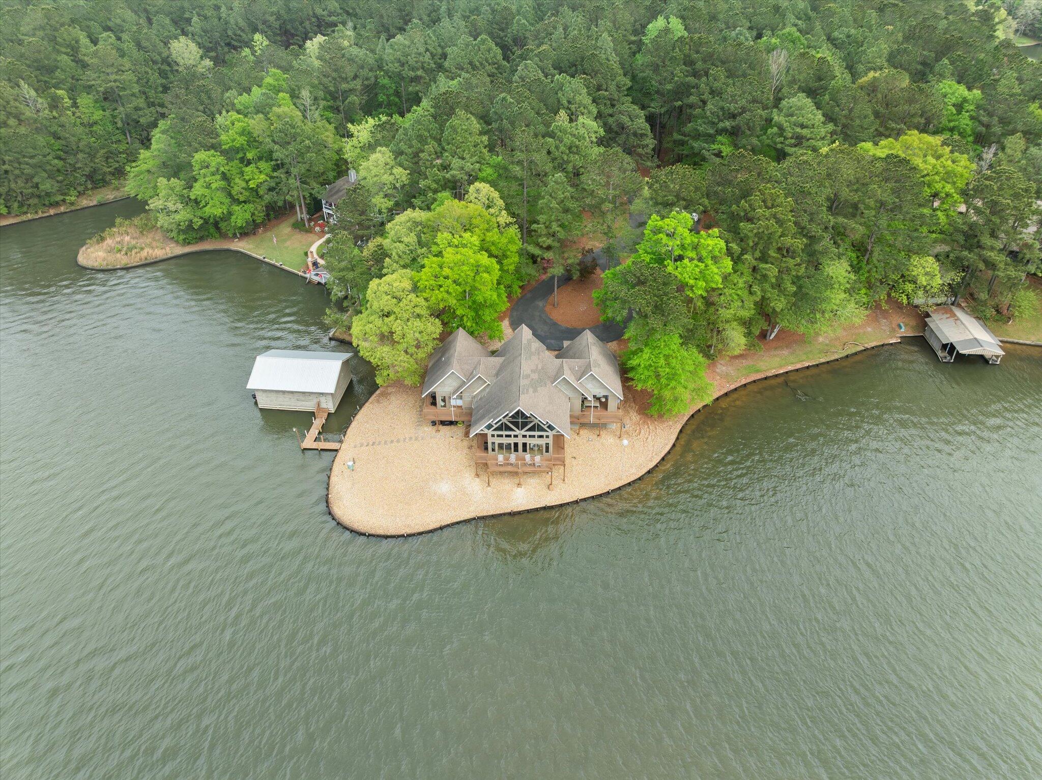 Lumberton, Mississippi, 39455, United States, ,3 BathroomsBathrooms,Residential,Active,1761599