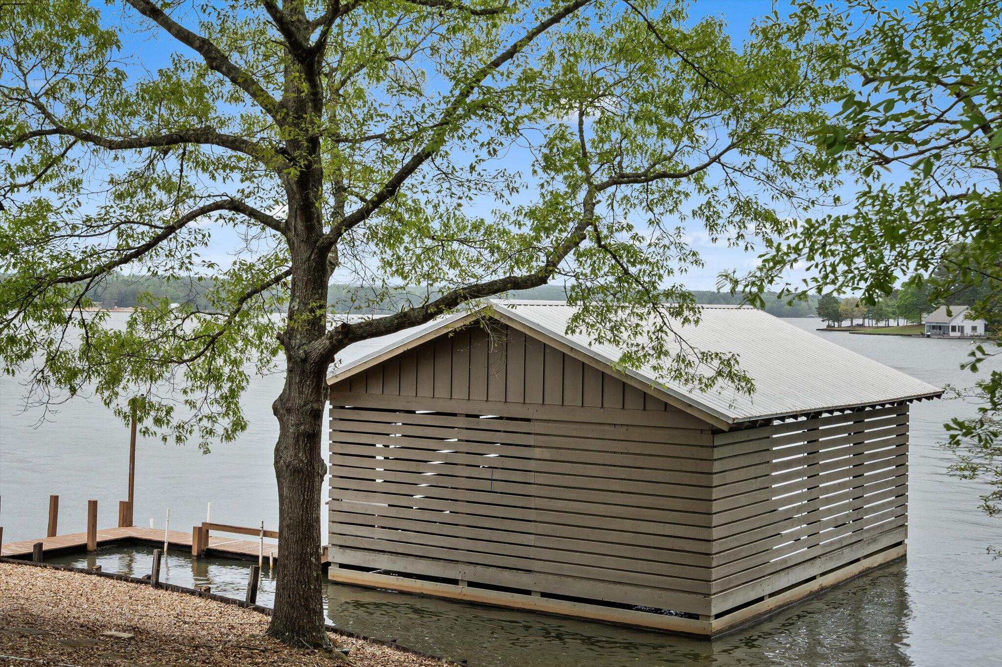 Lumberton, Mississippi, 39455, United States, ,3 BathroomsBathrooms,Residential,Active,1761599
