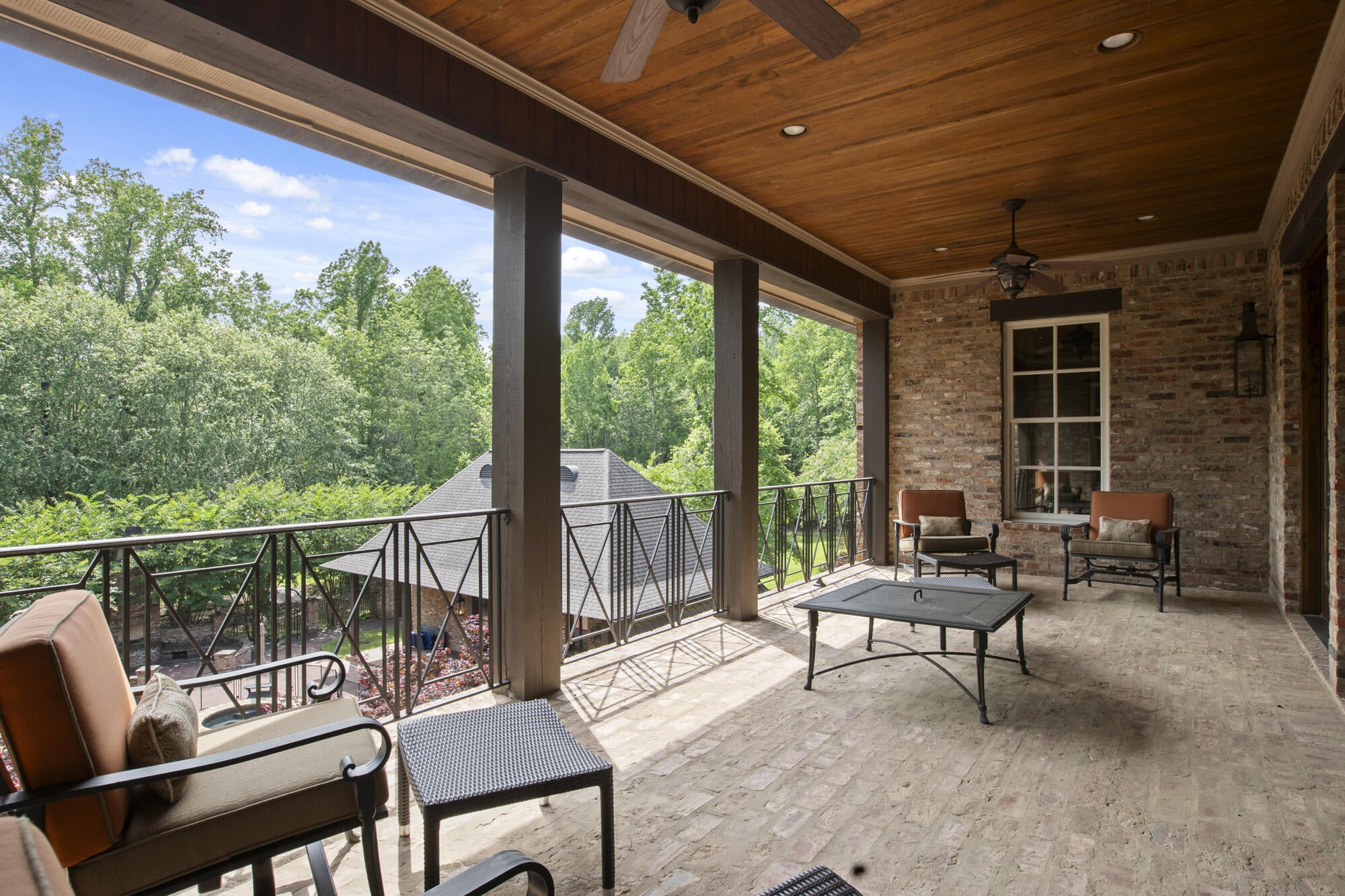 Hattiesburg, Mississippi, 39402, United States, 5 Bedrooms Bedrooms, ,5 BathroomsBathrooms,Residential,Active,2014920