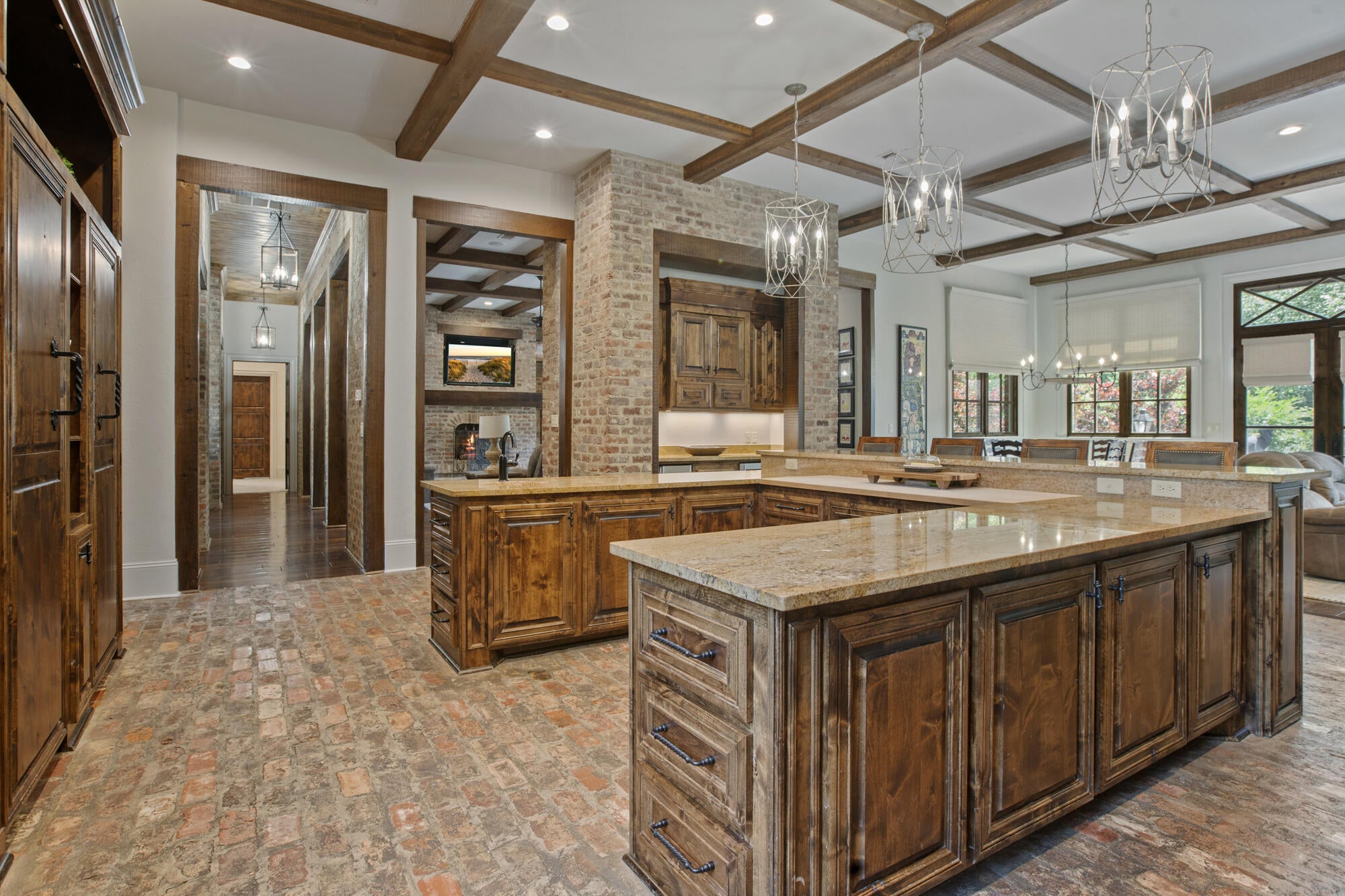 Hattiesburg, Mississippi, 39402, United States, 5 Bedrooms Bedrooms, ,5 BathroomsBathrooms,Residential,Active,2014920