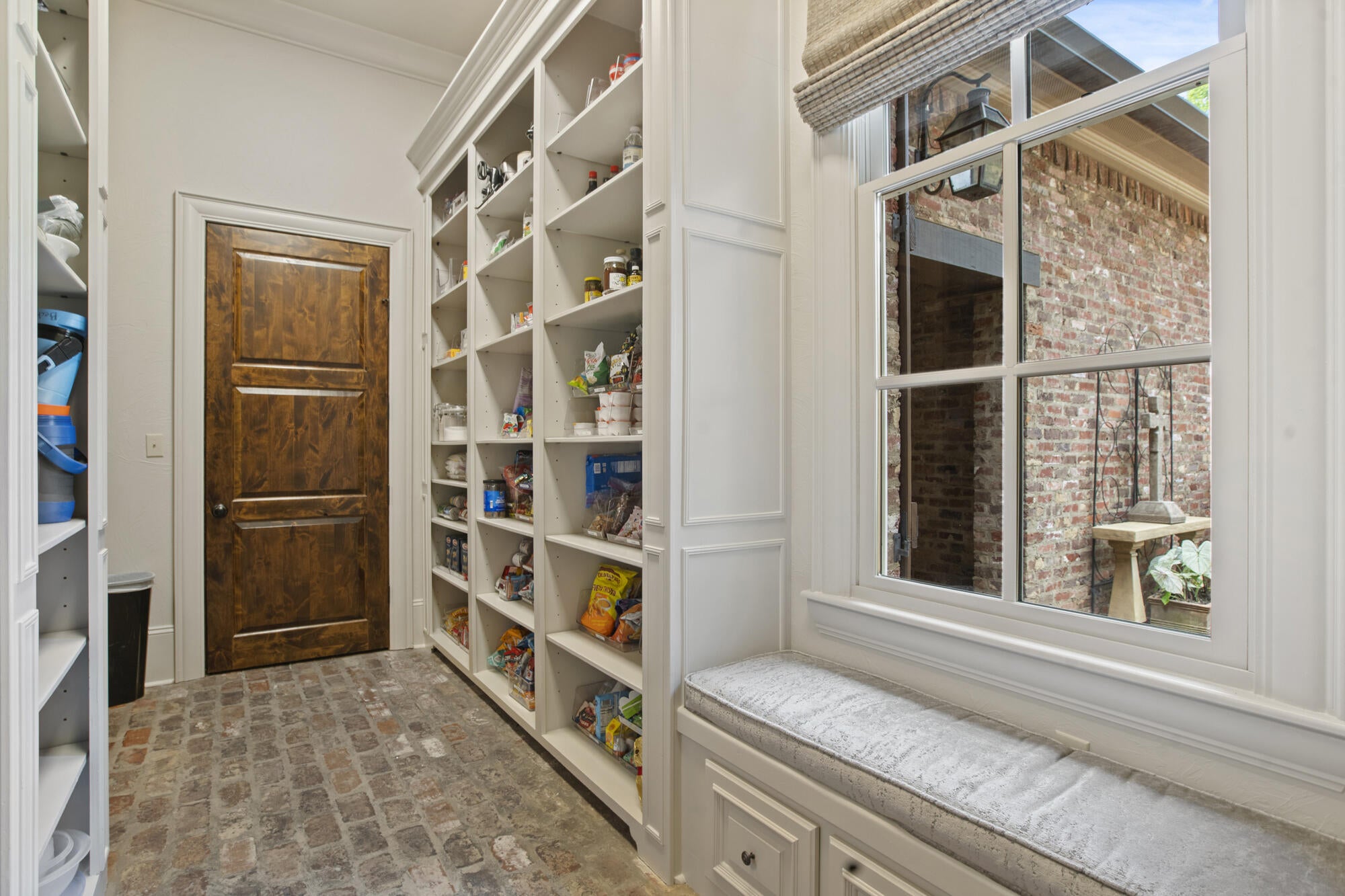 Hattiesburg, Mississippi, 39402, United States, 5 Bedrooms Bedrooms, ,5 BathroomsBathrooms,Residential,Active,2014920