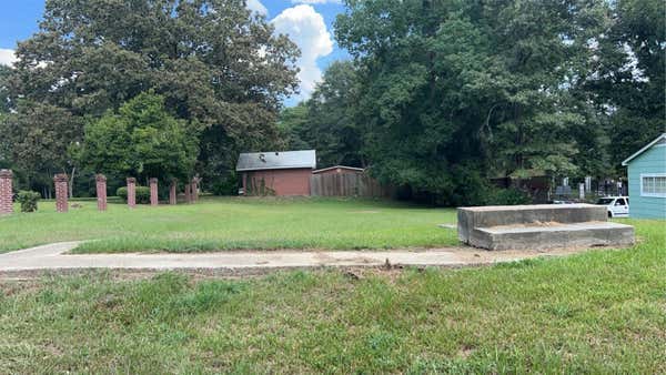 1805 N 3RD AVE, LAUREL, MS 39440 - Image 1