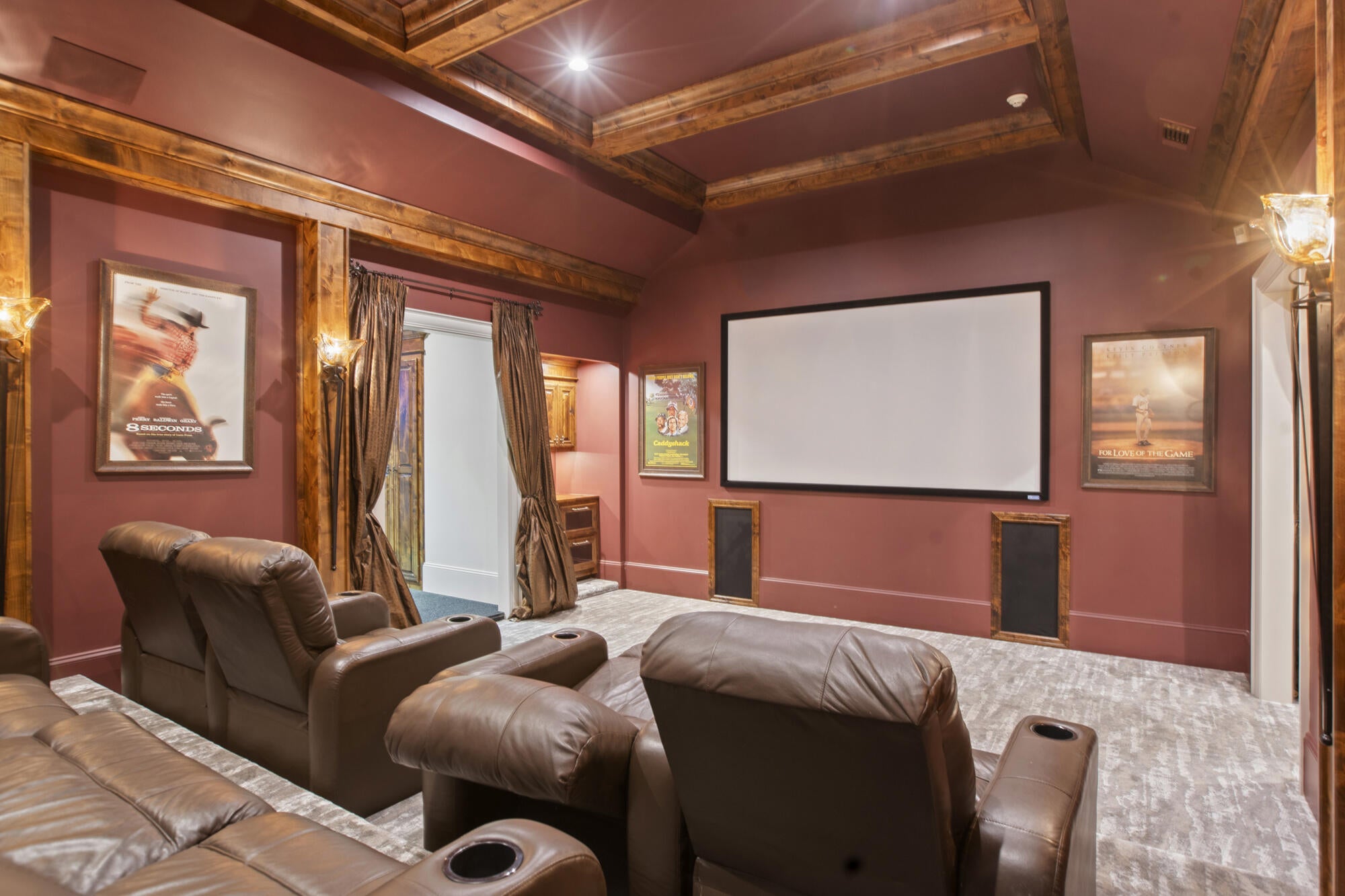 Hattiesburg, Mississippi, 39402, United States, 5 Bedrooms Bedrooms, ,5 BathroomsBathrooms,Residential,Active,2014920