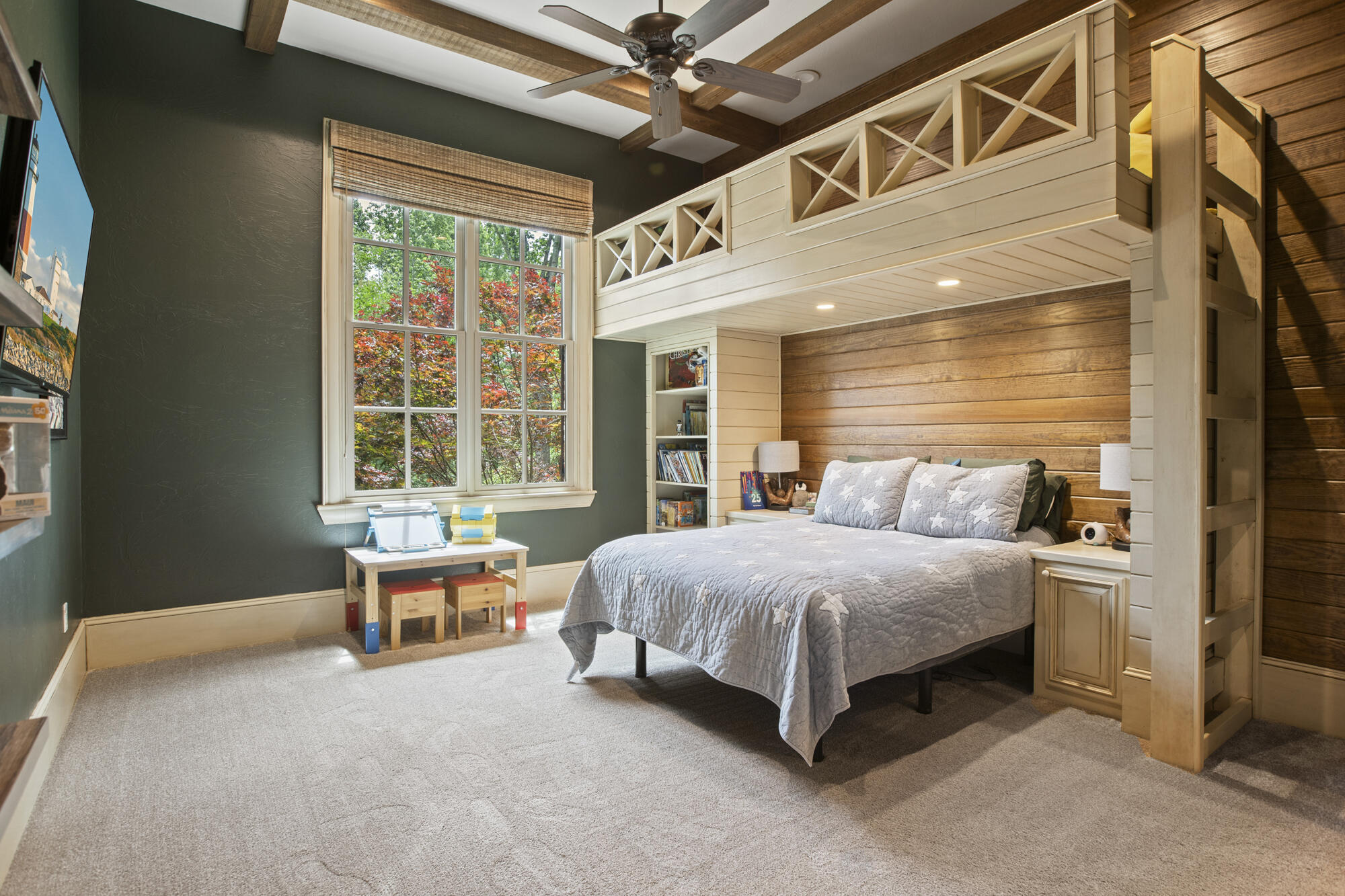 Hattiesburg, Mississippi, 39402, United States, 5 Bedrooms Bedrooms, ,5 BathroomsBathrooms,Residential,Active,2014920