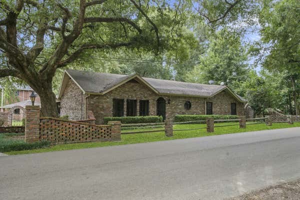 900 S 4TH ST, COLLINS, MS 39428 - Image 1