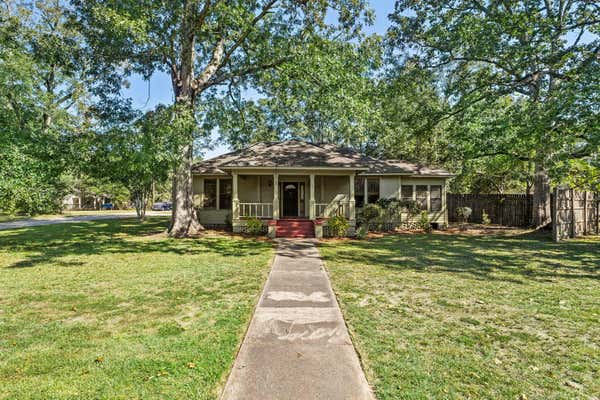 100 S MAIN ST, MOUNT OLIVE, MS 39119 - Image 1