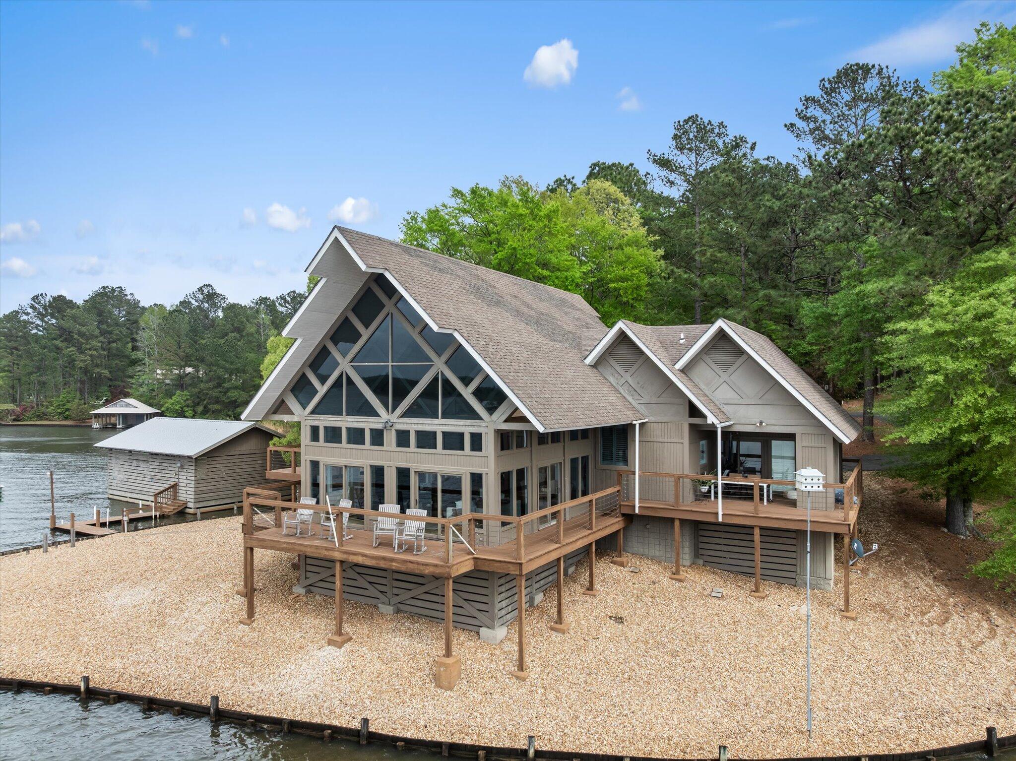 Lumberton, Mississippi, 39455, United States, ,3 BathroomsBathrooms,Residential,Active,1761599