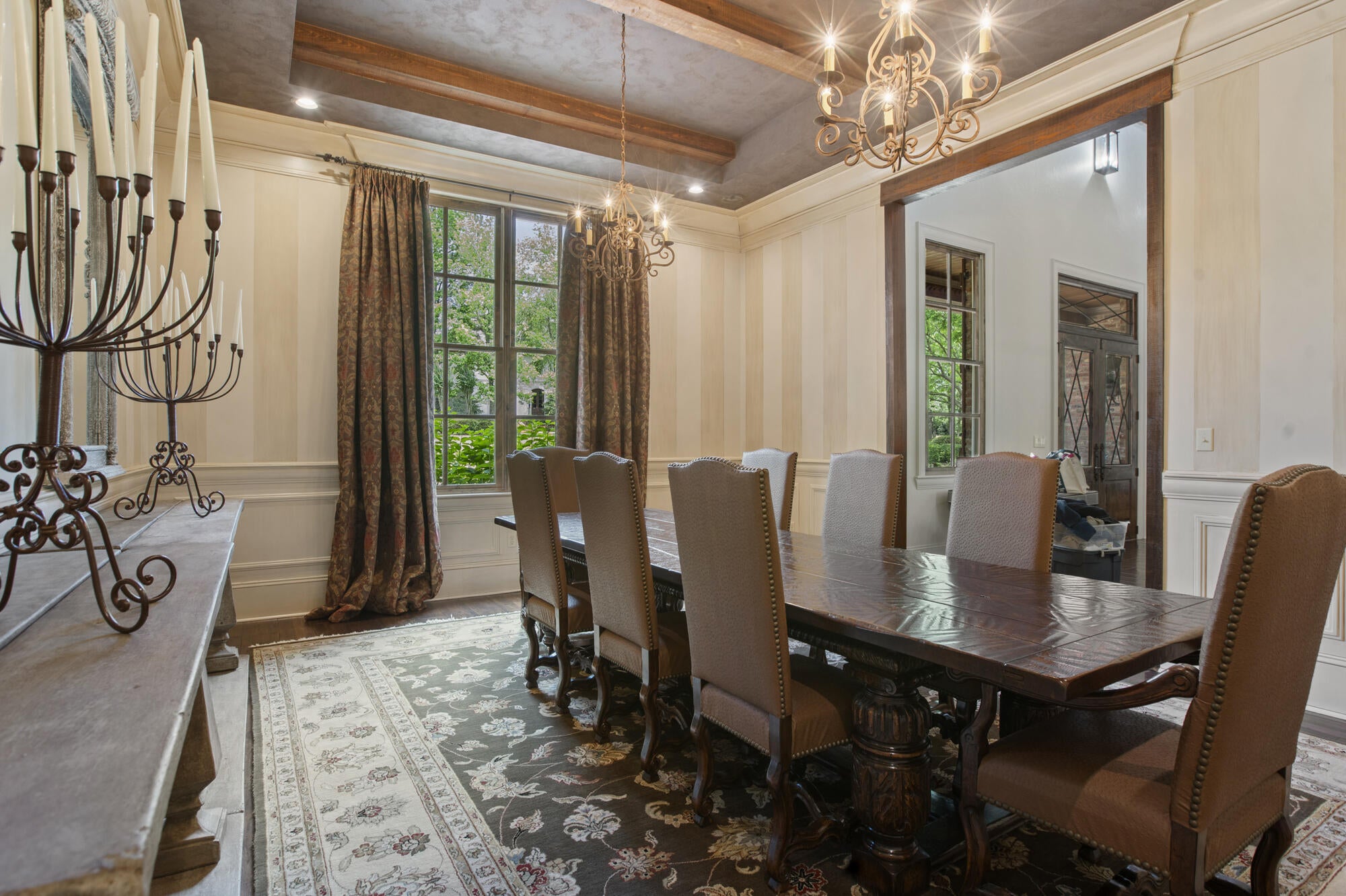 Hattiesburg, Mississippi, 39402, United States, ,5 BathroomsBathrooms,Residential,Active,1820499