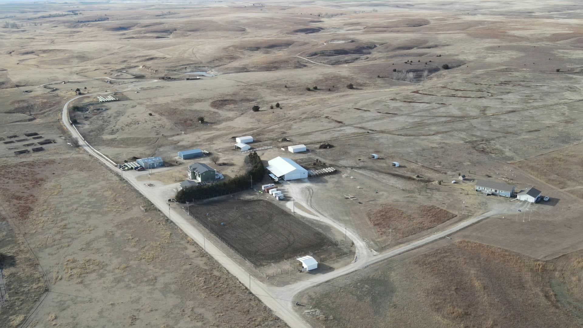 Hays, Kansas, 67601, United States, 5 Bedrooms Bedrooms, ,5 BathroomsBathrooms,Residential,Active,1964298