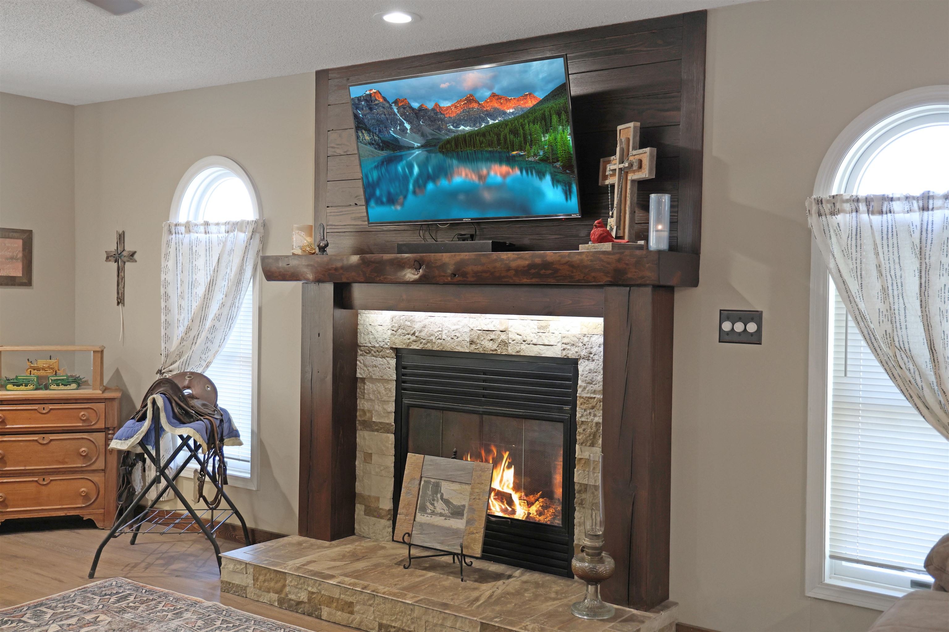 Hays, Kansas, 67601, United States, 5 Bedrooms Bedrooms, ,5 BathroomsBathrooms,Residential,Active,1964298