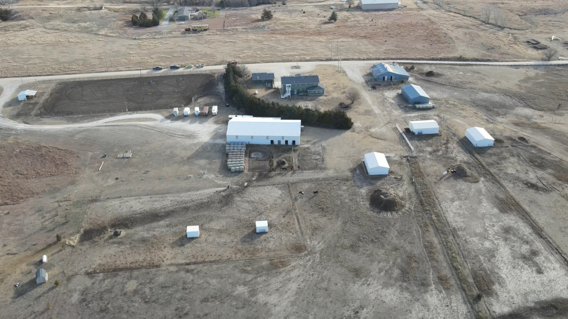 Hays, Kansas, 67601, United States, 5 Bedrooms Bedrooms, ,5 BathroomsBathrooms,Residential,Active,1964298