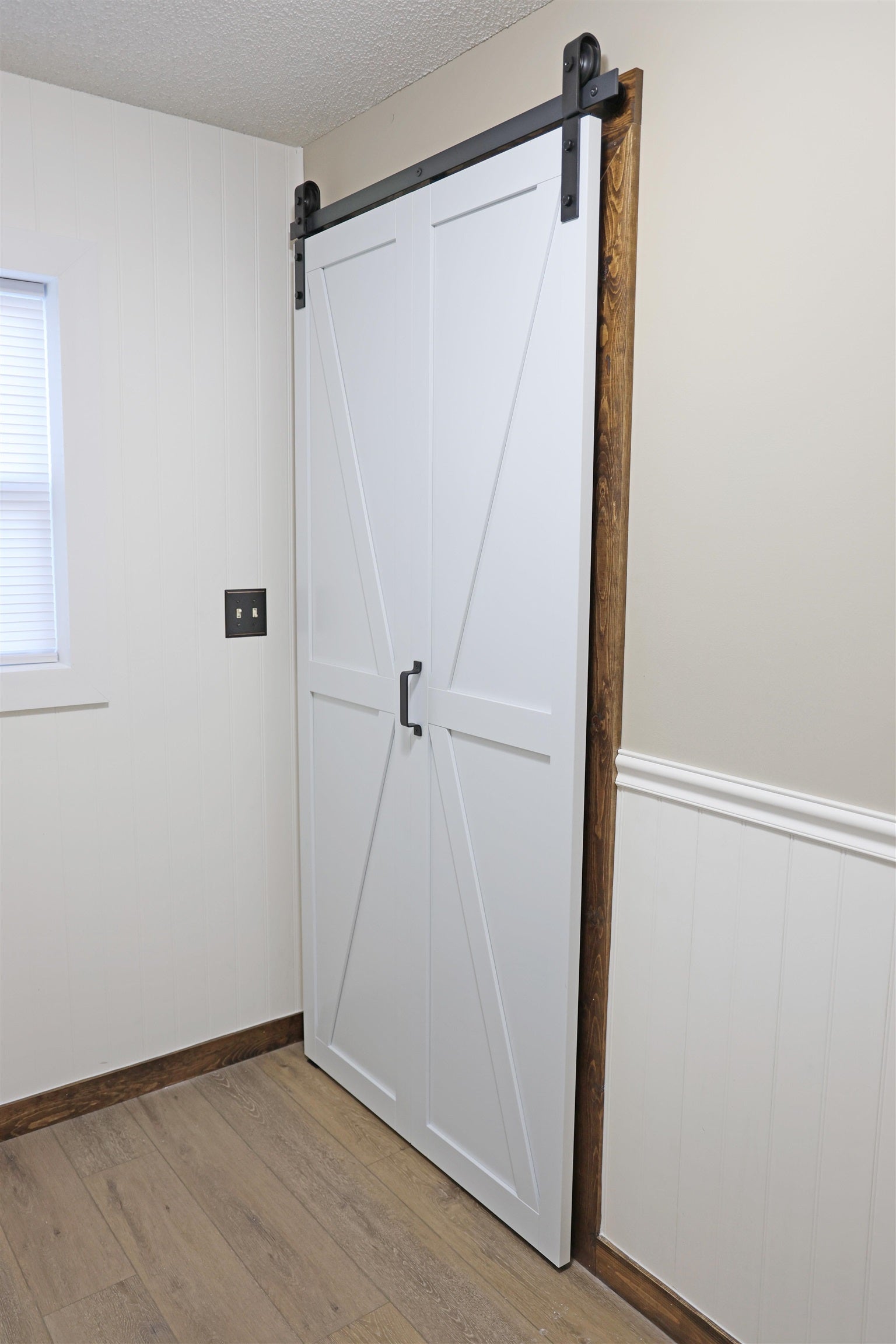 Hays, Kansas, 67601, United States, 5 Bedrooms Bedrooms, ,5 BathroomsBathrooms,Residential,Active,1964298