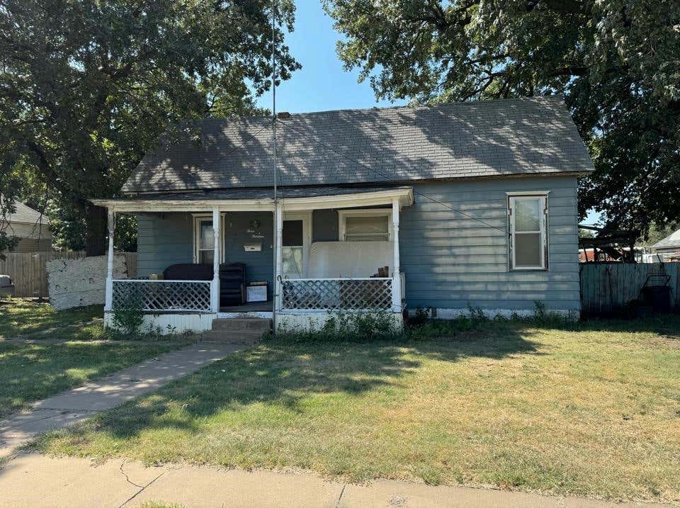 313 N BOSTON ST, STAFFORD, KS 67578, photo 1 of 14