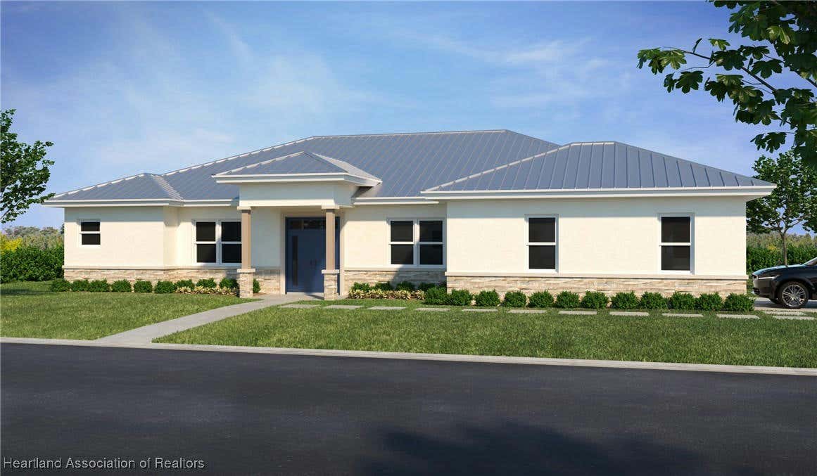 2011 W FALCON RD, AVON PARK, FL 33825, photo 1 of 2