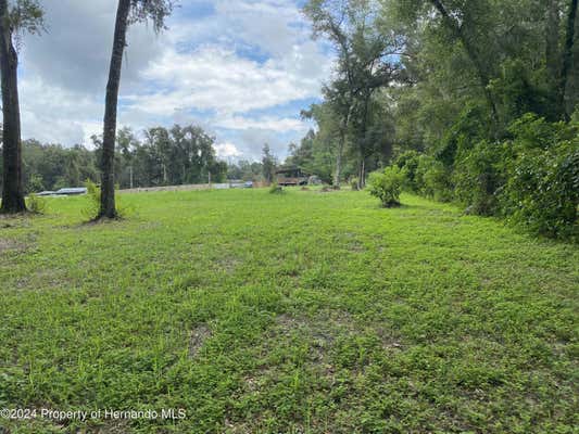 16185 SNOW MEMORIAL HWY, BROOKSVILLE, FL 34601, photo 4 of 7