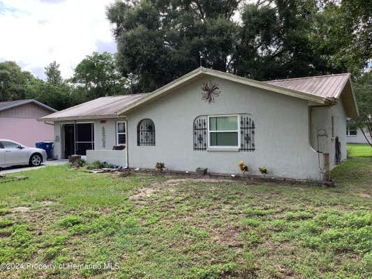 31018 CASTLE RIDGE DR, BROOKSVILLE, FL 34602, photo 3 of 19