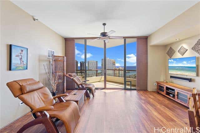 725 KAPIOLANI BLVD APT 3102, HONOLULU, HI 96813, photo 1 of 25