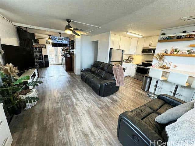 94-249 WAIKELE RD APT A100, WAIPAHU, HI 96797, photo 1 of 18