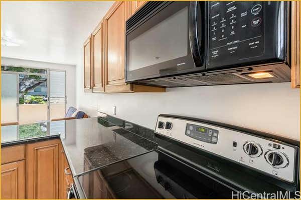 909 UNIVERSITY AVE APT 208, HONOLULU, HI 96826, photo 4 of 22