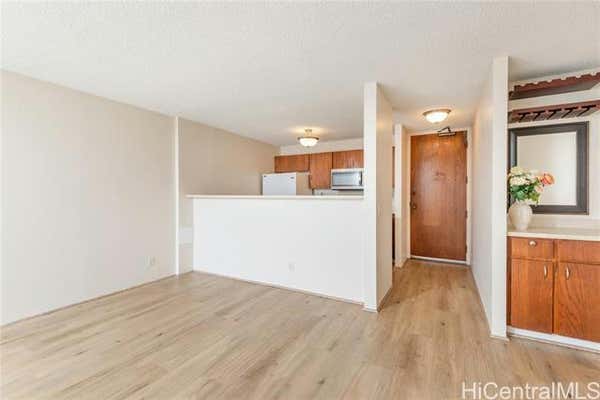 55 S JUDD ST APT 1704, HONOLULU, HI 96817, photo 4 of 16