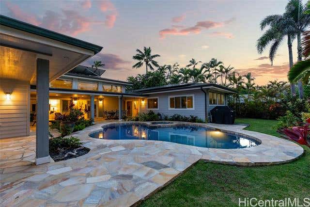 145 KAIMOANI WAY, KAILUA, HI 96734, photo 1 of 25