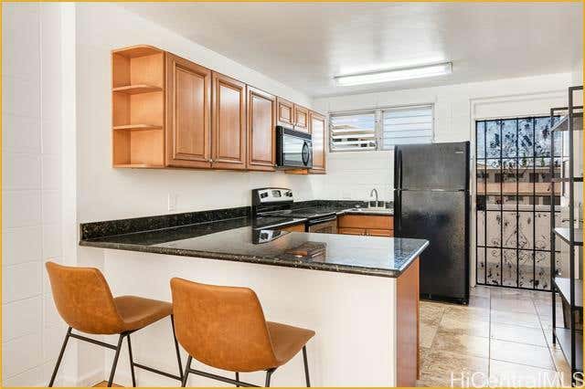 909 UNIVERSITY AVE APT 208, HONOLULU, HI 96826, photo 1 of 22