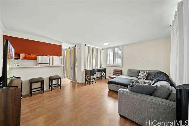 2916 DATE ST APT 9A, HONOLULU, HI 96816, photo 1 of 18