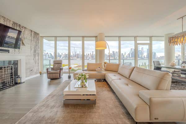 1200 AVENUE AT PORT IMPERIAL APT 516, WEEHAWKEN, NJ 07086, photo 2 of 30