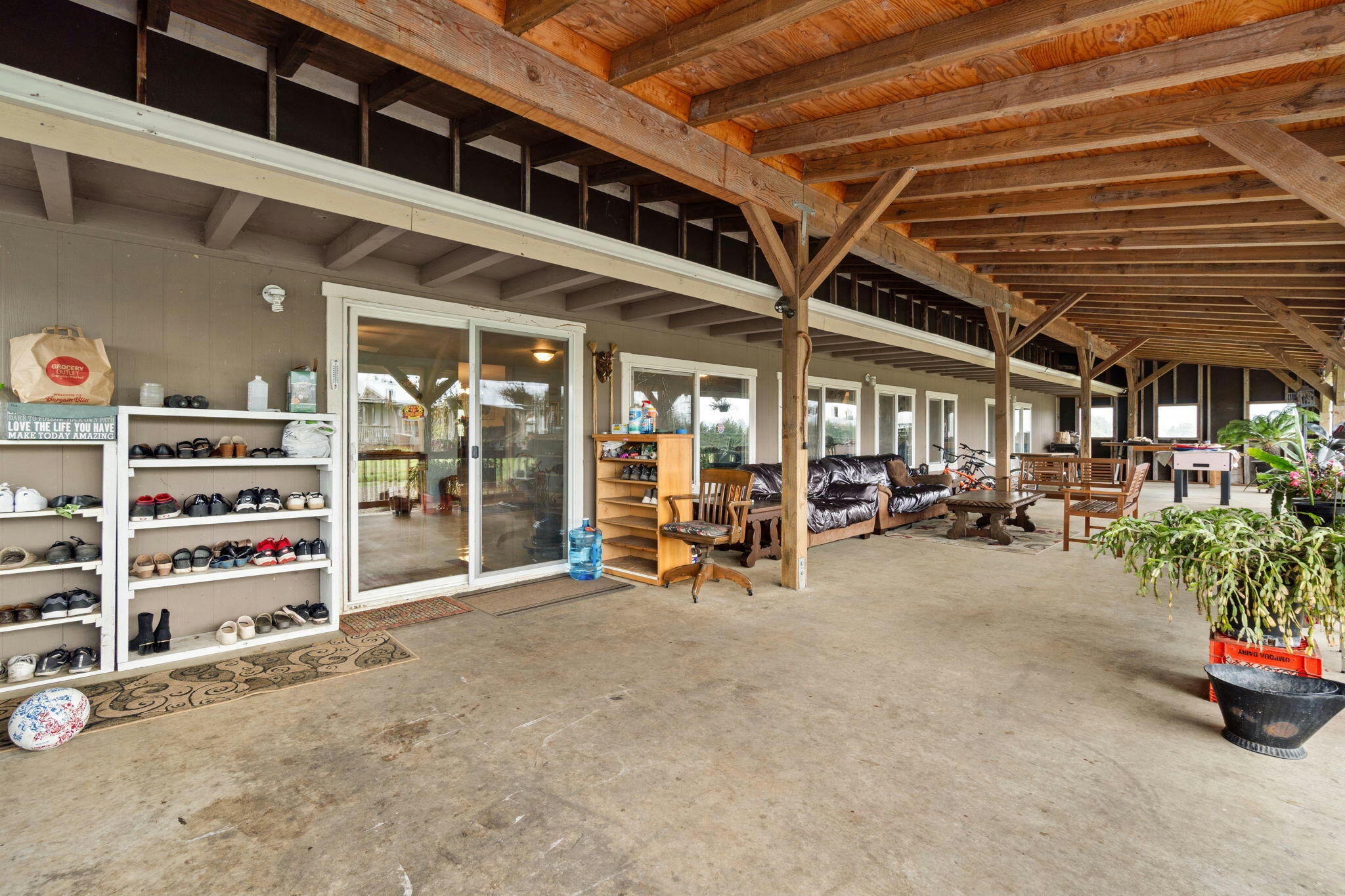 Hydesville, California, 95547, United States, ,2 BathroomsBathrooms,Residential,Active,1769846