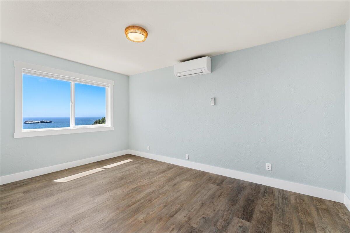 Trinidad, California, 95570, United States, 2 Bedrooms Bedrooms, ,2 BathroomsBathrooms,Residential,Active,1904159