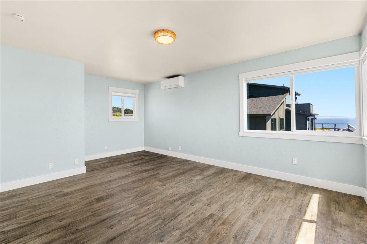 Trinidad, California, 95570, United States, 2 Bedrooms Bedrooms, ,2 BathroomsBathrooms,Residential,Active,1904159