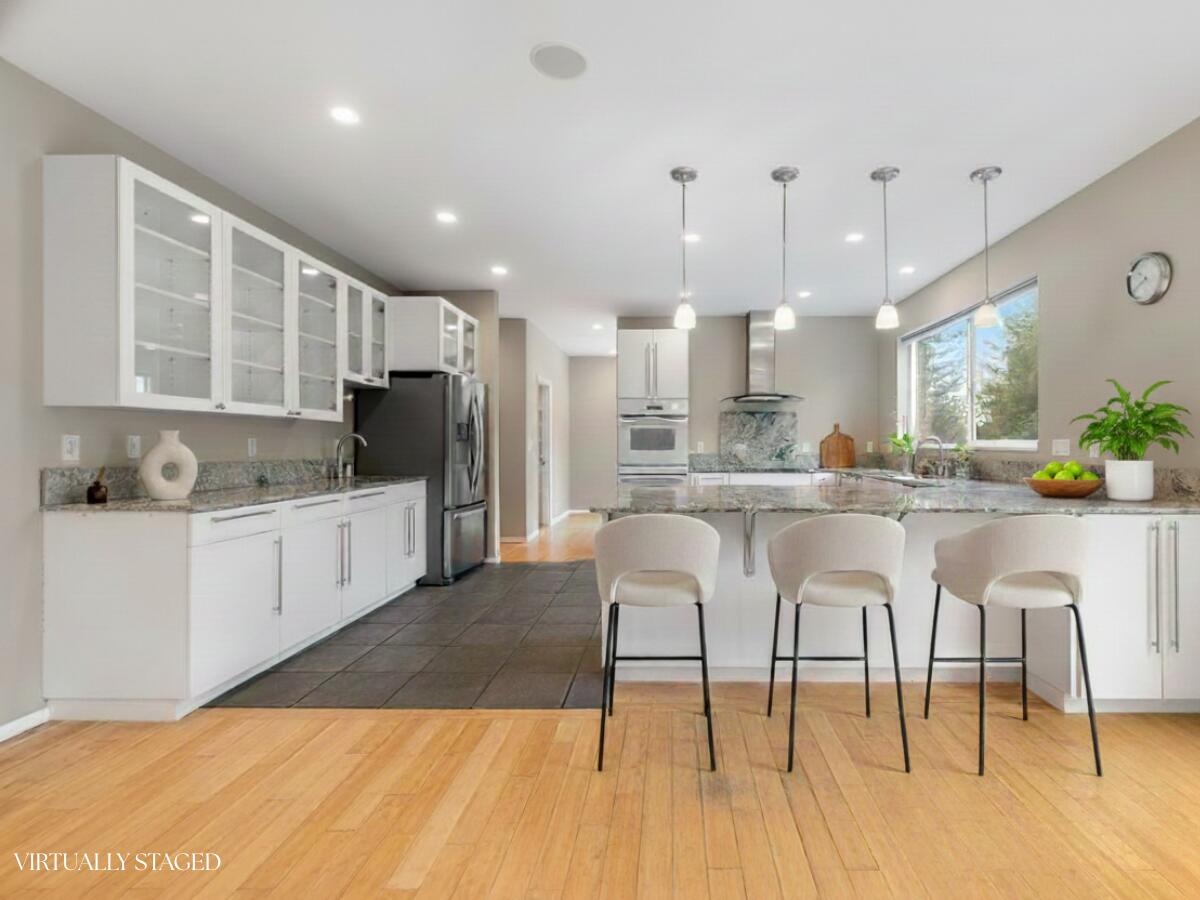 Arcata, California, 95521, United States, 4 Bedrooms Bedrooms, ,4 BathroomsBathrooms,Residential,Active,2007067