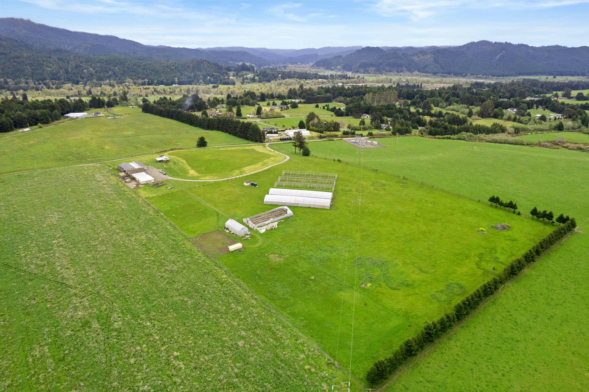 Hydesville, California, 95547, United States, ,2 BathroomsBathrooms,Residential,Active,1769846