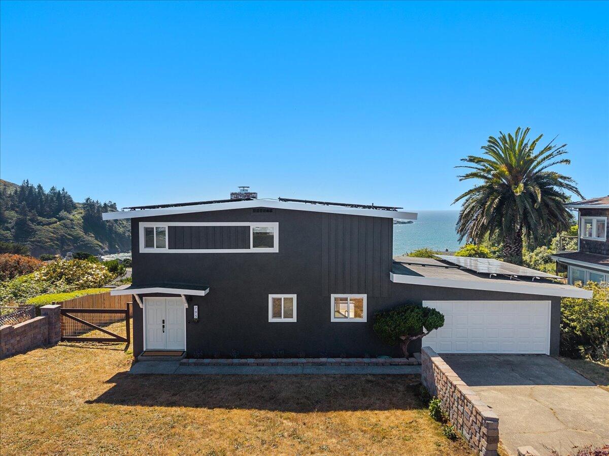 Trinidad, California, 95570, United States, 2 Bedrooms Bedrooms, ,2 BathroomsBathrooms,Residential,Active,1904159
