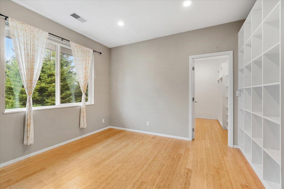 Arcata, California, 95521, United States, 4 Bedrooms Bedrooms, ,4 BathroomsBathrooms,Residential,Active,2007067