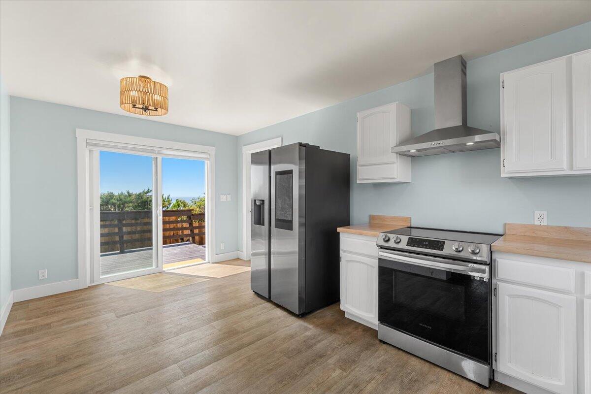 Trinidad, California, 95570, United States, 2 Bedrooms Bedrooms, ,2 BathroomsBathrooms,Residential,Active,1904159