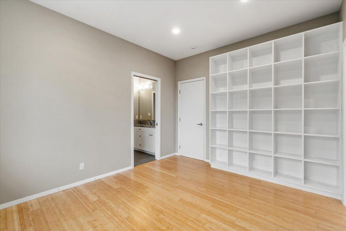 Arcata, California, 95521, United States, 4 Bedrooms Bedrooms, ,4 BathroomsBathrooms,Residential,Active,2007067