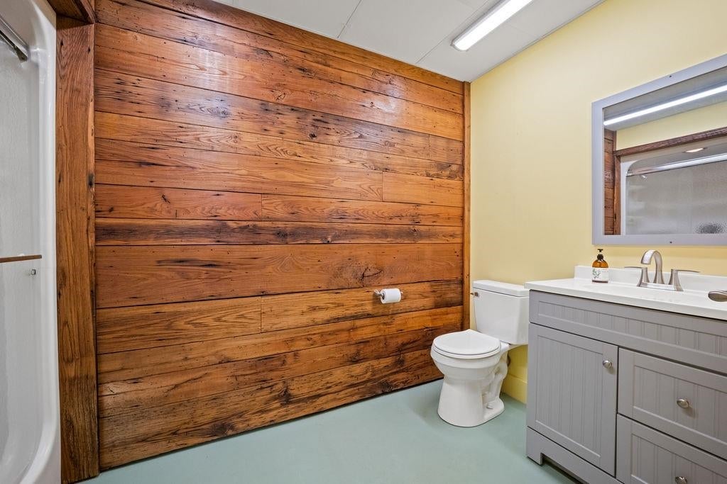 Culloden, West Virginia, 25510, United States, 3 Bedrooms Bedrooms, ,4 BathroomsBathrooms,Residential,Active,1972194