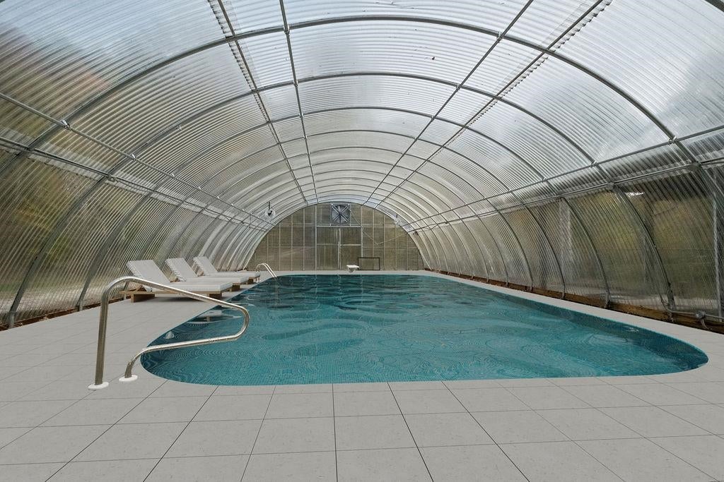 Culloden, West Virginia, 25510, United States, 3 Bedrooms Bedrooms, ,4 BathroomsBathrooms,Residential,Active,1972194