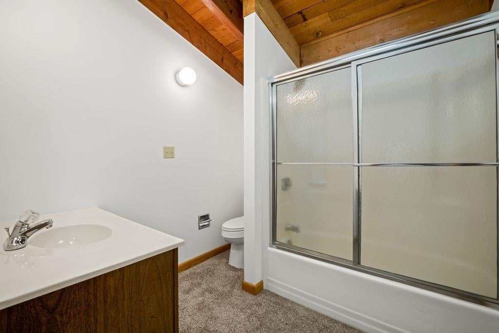 Culloden, West Virginia, 25510, United States, 3 Bedrooms Bedrooms, ,4 BathroomsBathrooms,Residential,Active,1972194