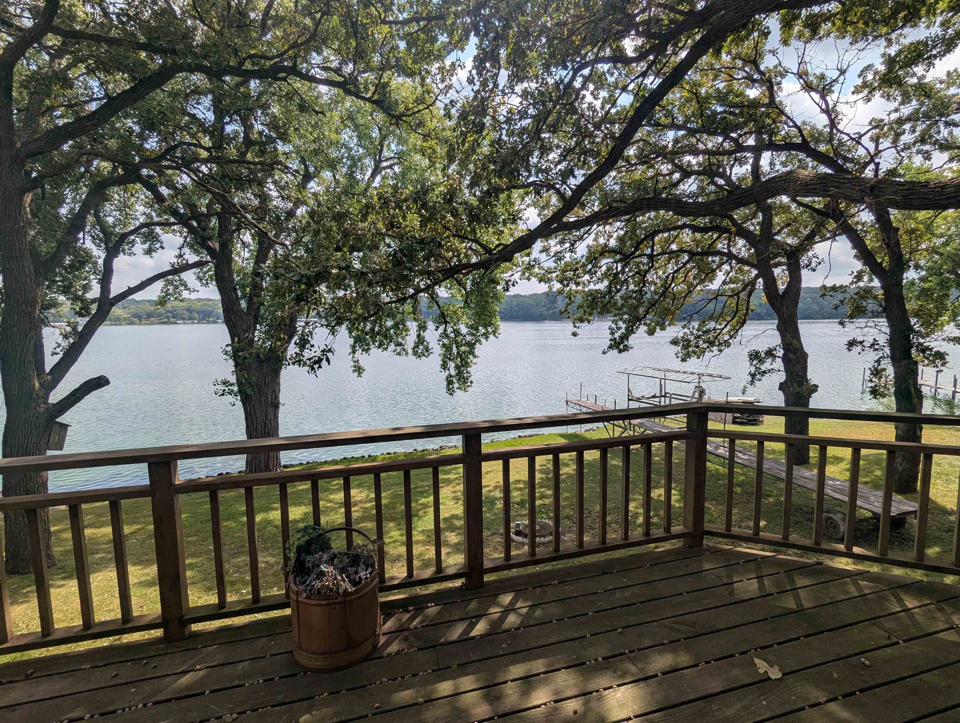 Spirit Lake, Iowa, 51360, United States, 2 Bedrooms Bedrooms, ,1 BathroomBathrooms,Residential,Active,1945329