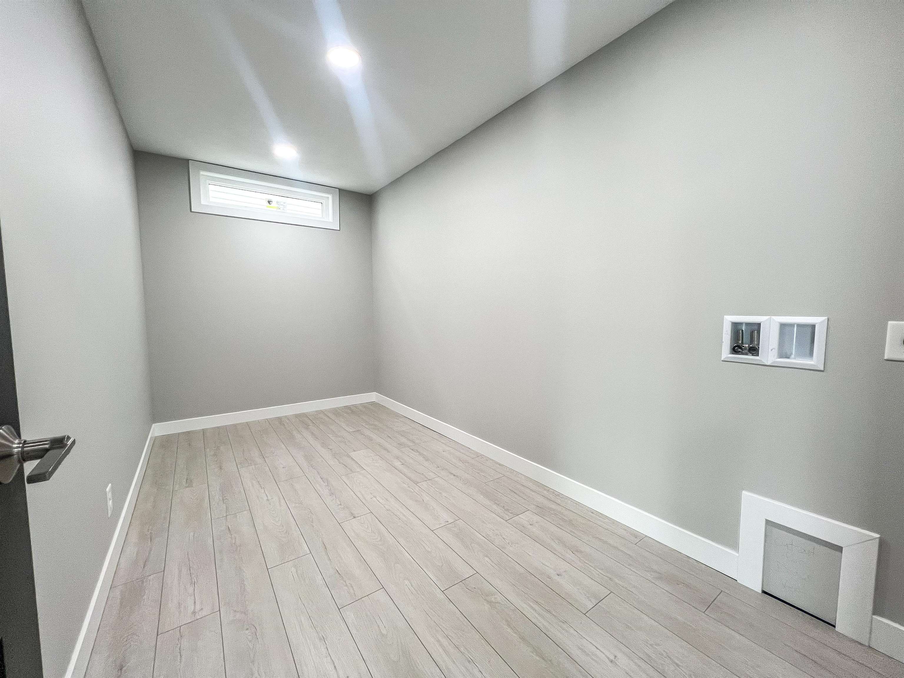 Okoboji, Iowa, 51355, United States, 5 Bedrooms Bedrooms, ,5 BathroomsBathrooms,Residential,Active,2007168