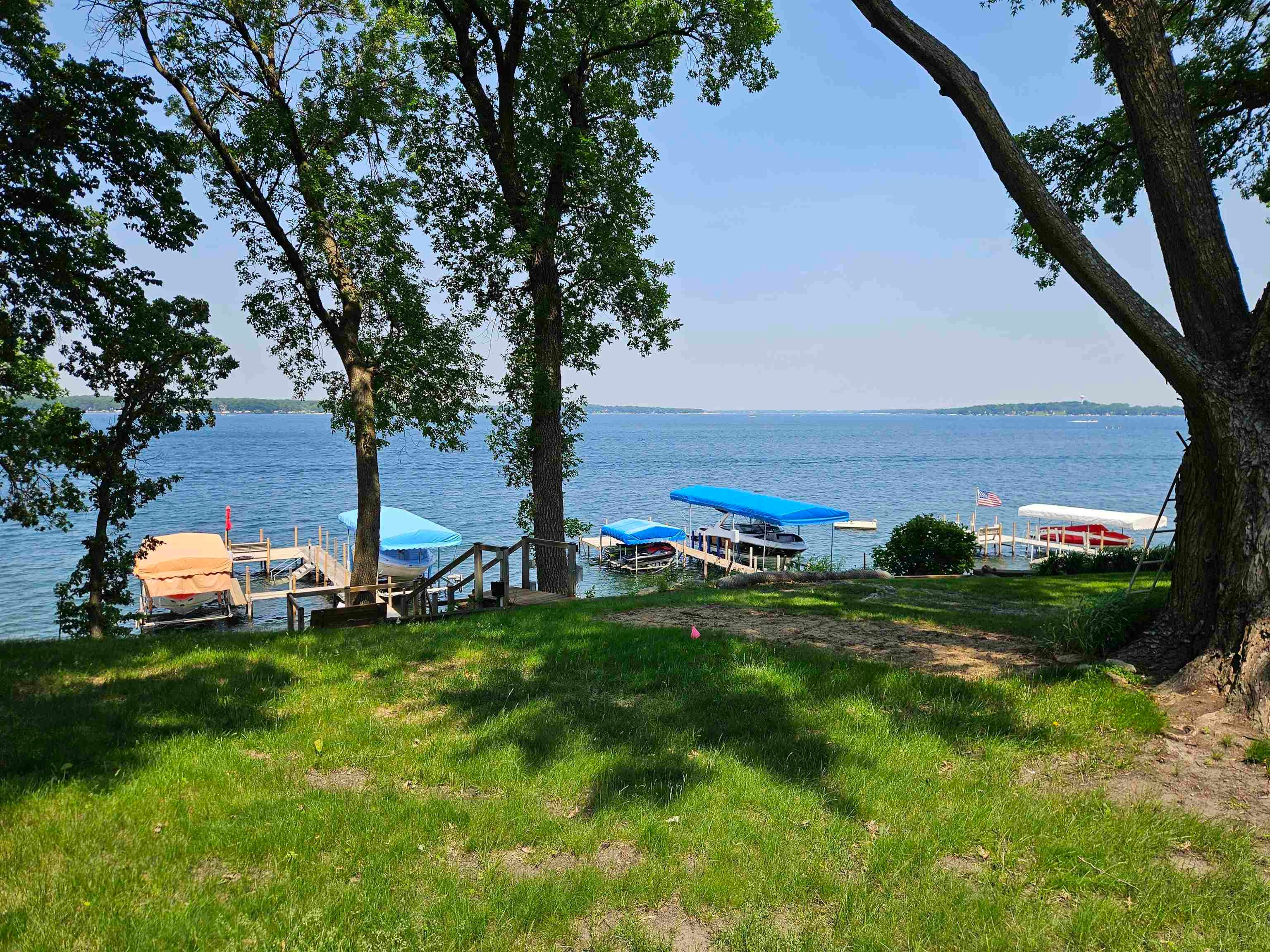 Arnolds Park, Iowa, 51331, United States, 4 Bedrooms Bedrooms, ,2 BathroomsBathrooms,Residential,Active,1722701